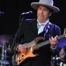 Боб Дилан выдвинут в Академию искусств и литературы