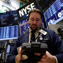 Индекс Dow Jones превысил 14000 пунктов впервые с 2007 года