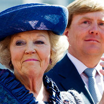 Королева Нидерландов отречется от престола