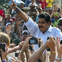 Мадуро обвинил экс-президента Колумбии в планировании своего убийства