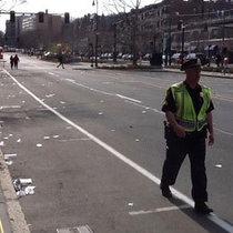 В Нью-Йорке усилили меры безопасности после двойного взрыва в Бостоне