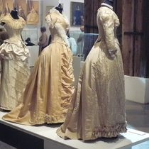 Выставка викторианского костюма в Риге