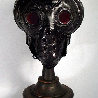 E. T. Gas mask