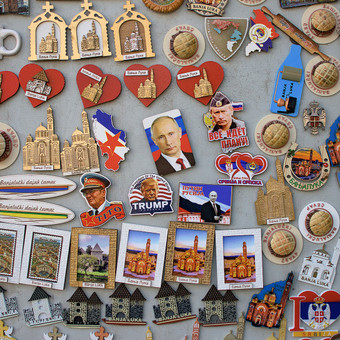 Неожиданная Босния: Путин на сувенирах и кириллица на вывесках – это Баня-Лука