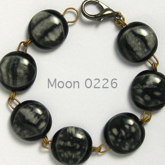 Moon 0226