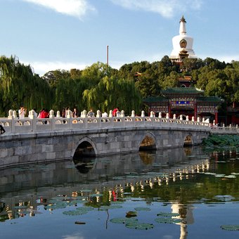 Парк Бэйхай 北海公园 (Beihai Park)