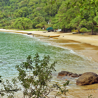 Пляж Фламенго в Убатубе - Praia do Flamengo, Ubatuba