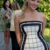Актриса Марина Орлова в платье Dasha Gauser.