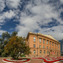 Челябинск 19. 09. 2018 - Библиотека.