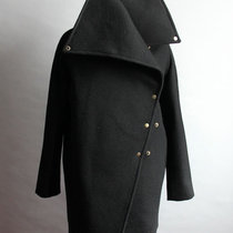 черное демисезонное пальто
