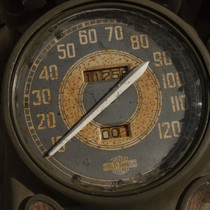 Харли-Дэвидсон и парад Победы. Фронтовой мотоцикл Harley-Davidson-WLA 42 (Год выпуска: 1942)