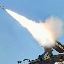 КНДР испытала три ракеты малой дальности