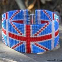 Комплект - браслет и серьги с британским флагом