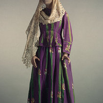 Русские костюмы из коллекций Metropolitan и Эрмитажа