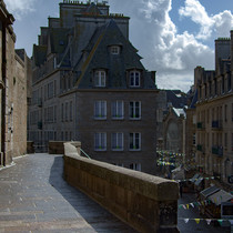 Сен-Мало: по плану всё, кроме погоды, хотя. .