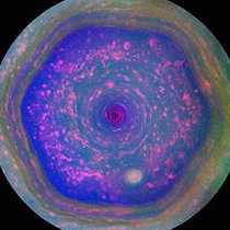 Шестиугольник на Сатурне сняли в рекордном разрешении