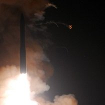 США отложили испытание баллистической ракеты из-за КНДР