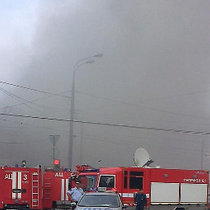Станцию «Площадь Ильича» закрыли из-за пожара в ТЦ
