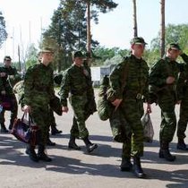 Студентов военных кафедр отправят на каникулах в армию