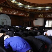 В давке в китайской мечети погибли 14 человек