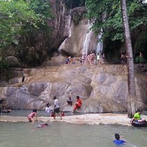 Водопад Сай Йок Яй ( Sai Yok Yai waterfall). Качнанабури.