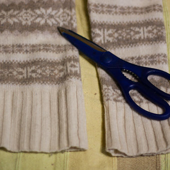 варежки из старого свитера