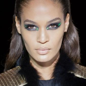 Versace: Classic smokey + neon green